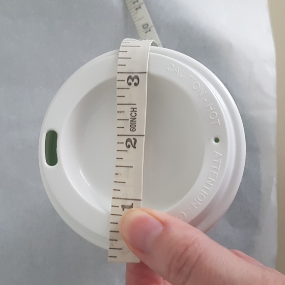 Starbucks 2021 Green Reusable Spring Earth Day Grande Cup 16 oz/473 ml - Picture 10 of 12